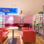 Ibis Shanghai Xujiahui